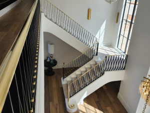 copy-of-20240416_150656-medium